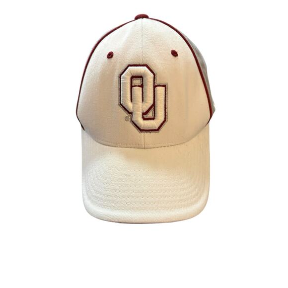 Oklahoma Sooners Zephyr Hat Size S - Picture 1 of 5